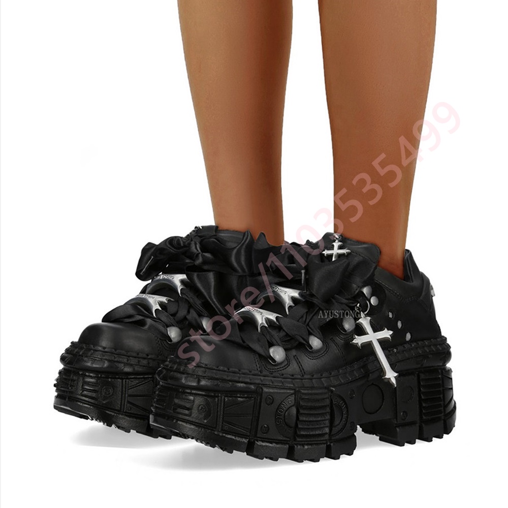 Street Fashion Y2K - Grube Punkowe Metalowe Botki z Nitami