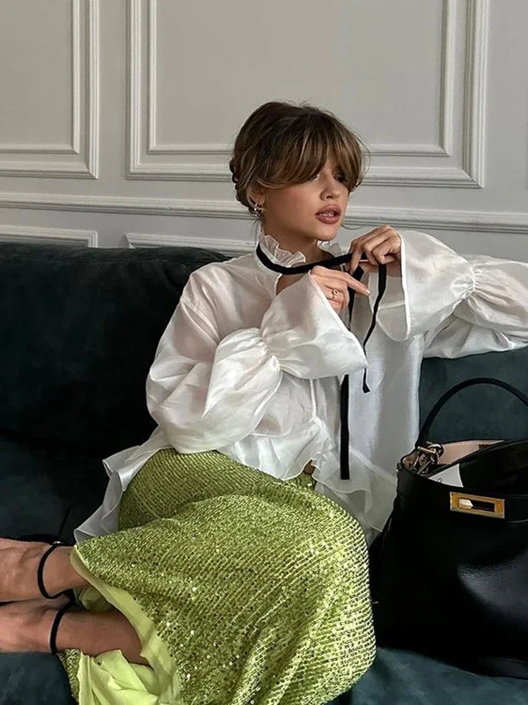Damska biała bluzka z falbanką – Fashion Street Night recenzja i cena