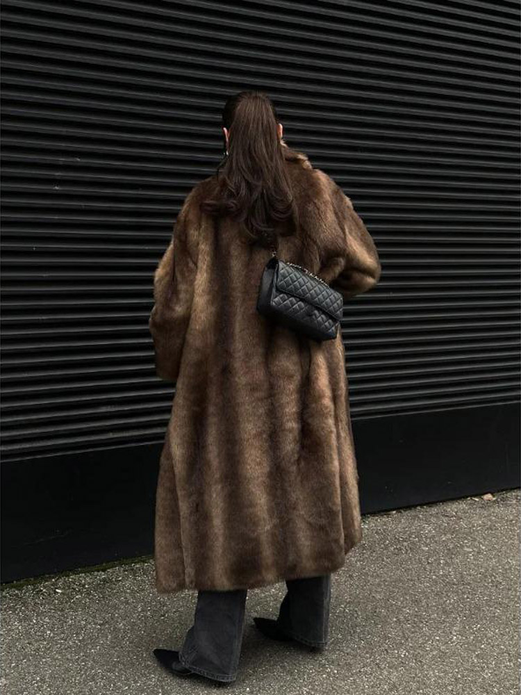 Ciemnobrązowy długi płaszcz ze – Street Fashion Men 2025 recenzja i cena